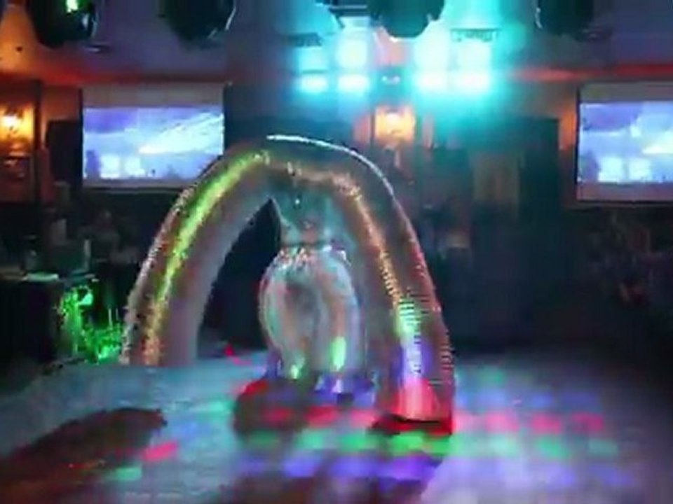 Человек-Пружина