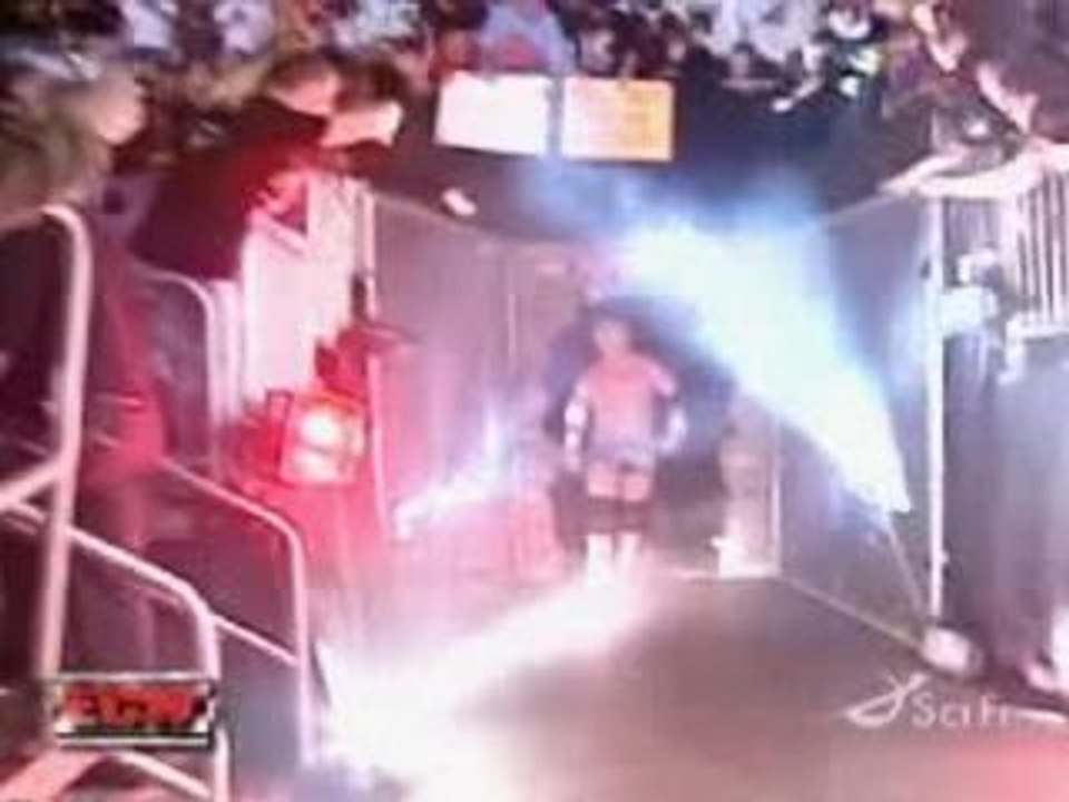 Rob Van Dam vs Hardcore Holly