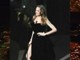 Angelina Jolie's Strange Pose Ridiculed - Hollywood Scandal