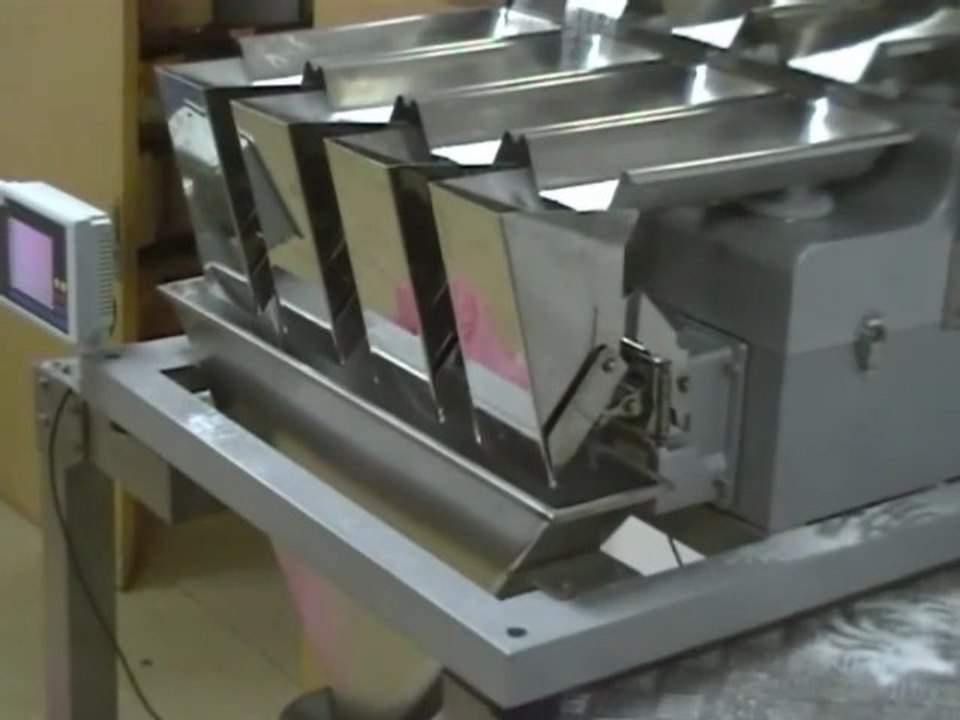 automatic grain/granule packaging machine thailand