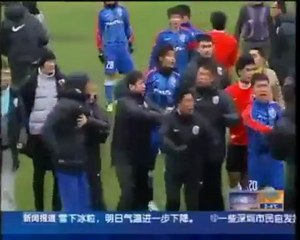 Saha karıştı Anelka ayırdı