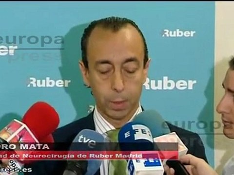 Miguel Boyer, evoluciona de forma satisfactoria