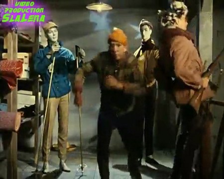 ДРАКИ В СОВЕТСКИХ КОМЕДИЯХ (Fights in the Soviet comedies)