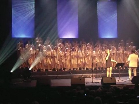 11 Gospel Story et Chimène Badi - Parlez moi de lui (live)