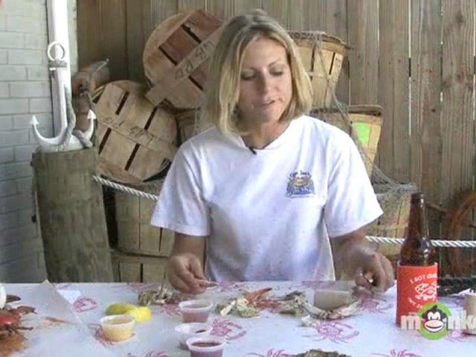 Professional Crab Cracking Techniques