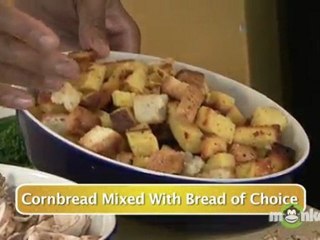 Simple Cornbread Stuffing