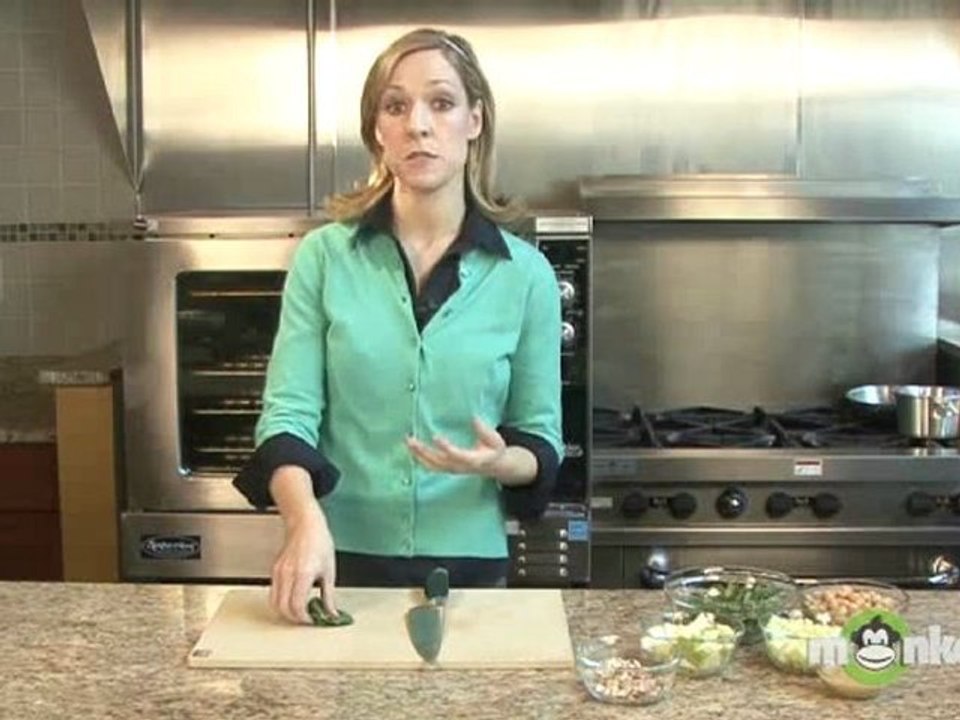 Salad Recipes - Shrimp, Avocado and Bacon Salad with Chipotle Ranch Dressing