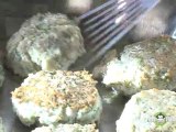 How to Make Dill and Feta Turkey Burgers with Cucumber and String Bean Salad