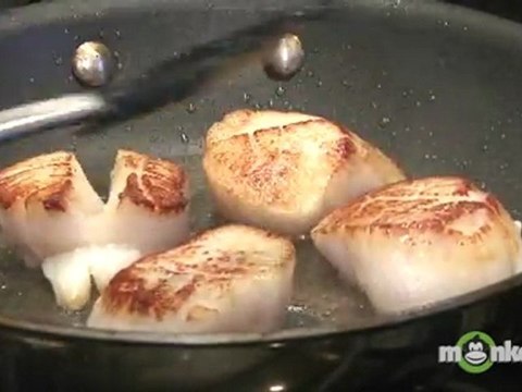 Pan Roasted Diver Scallops with Sweet Corn And Red Peppers