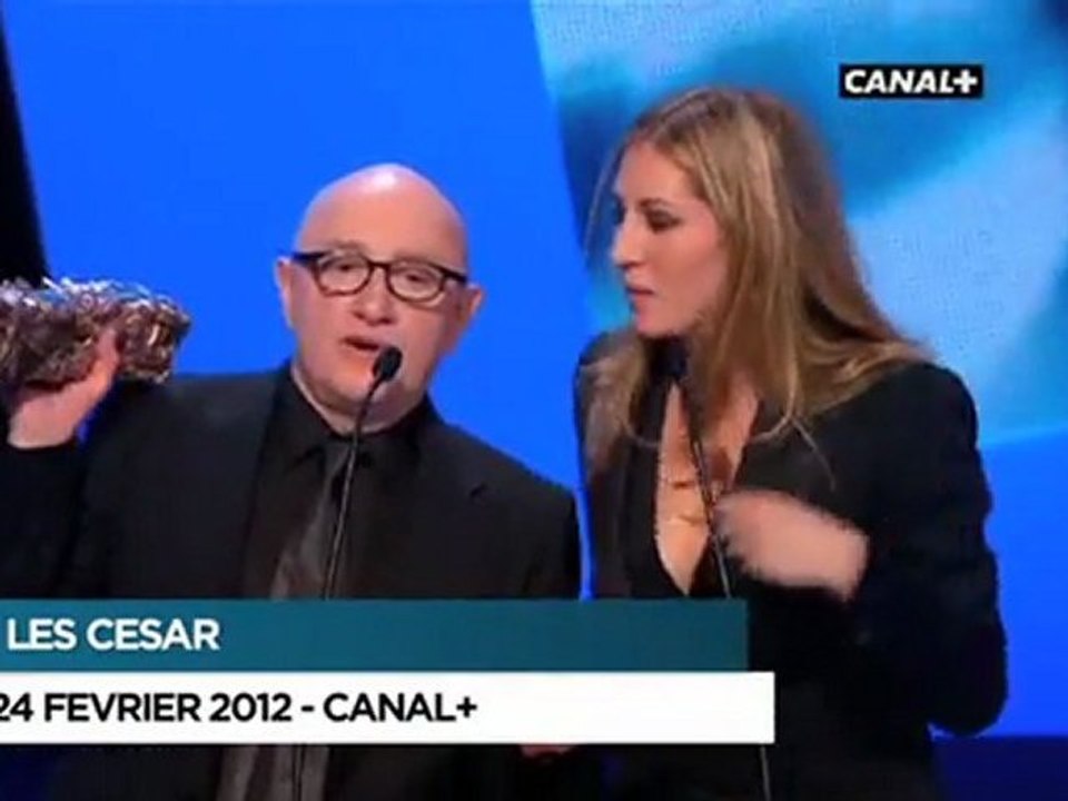 Mathilde Seigner aux César 2012 : un comportement jugé déplacé