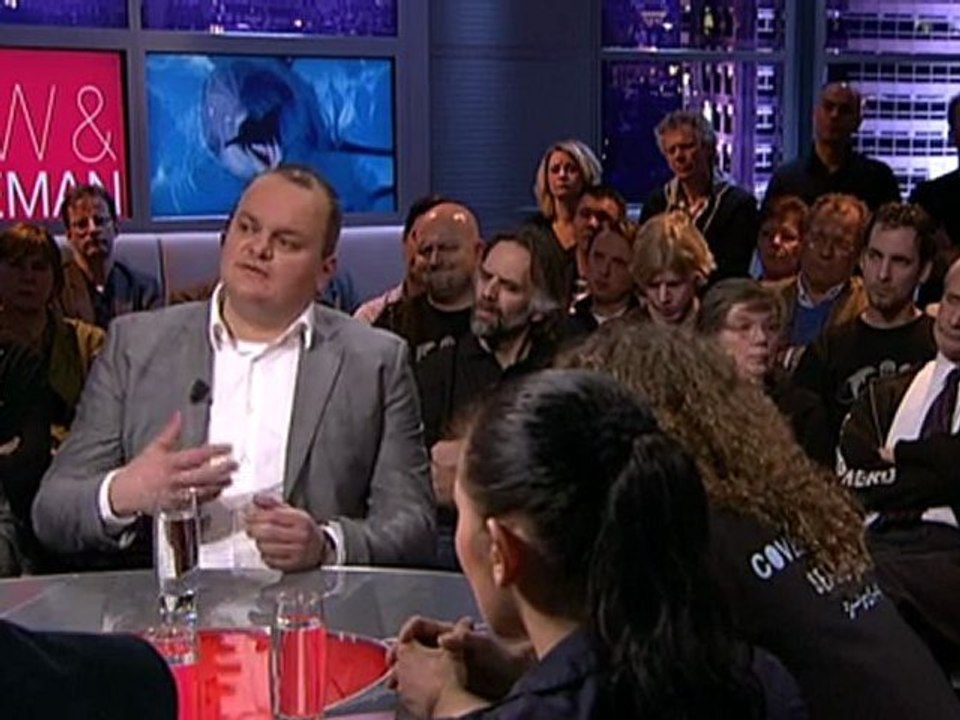 Dierenactivist Erwin Vermeulen is weer terug in Nederland nadat hij is vrijgesproken door de Japanse rechtbank. - Uitzending Gemist  VARA