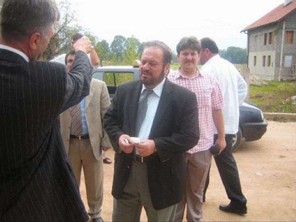 Allah Rızası Anonim Şirketi - CİHADDAYIM CİHADDA YA DA BİR DİLİM EKMEĞİMİZ Mİ VAR Kİ