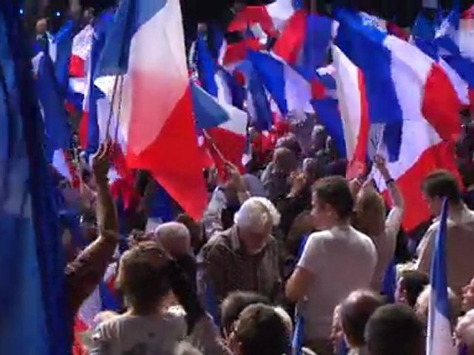 UMP - Ambiance au sein des militants du meeting de Montpellier