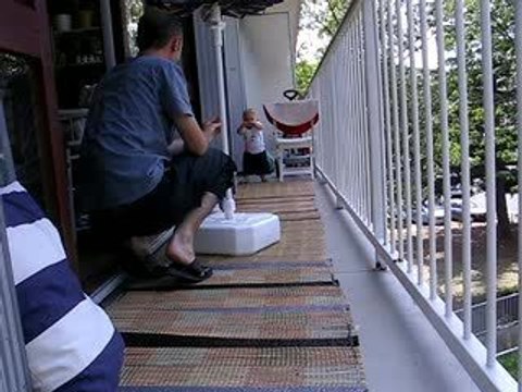 Premiers pas tout seul... suite