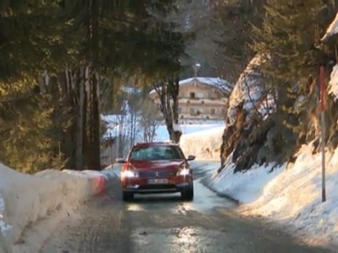 VW Passat Alltrack - HD - English