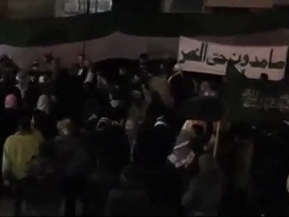 فري برس  ادلب مظاهرة مسائية معرة مصرين 29 2 2012 ج1