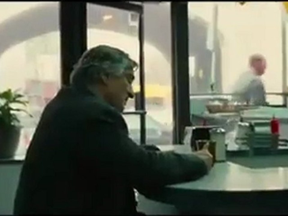 Trailer: Being Flynn