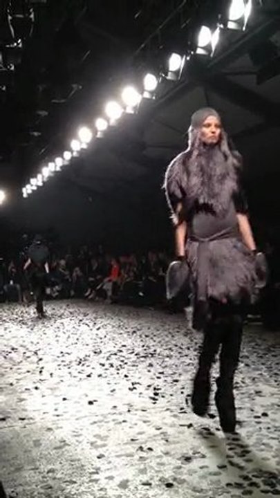 Défilé Gareth Pugh Automne/hiver 2012-2013
