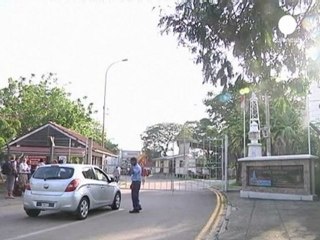 La Costa Allegra è davanti al Porto di Mahé