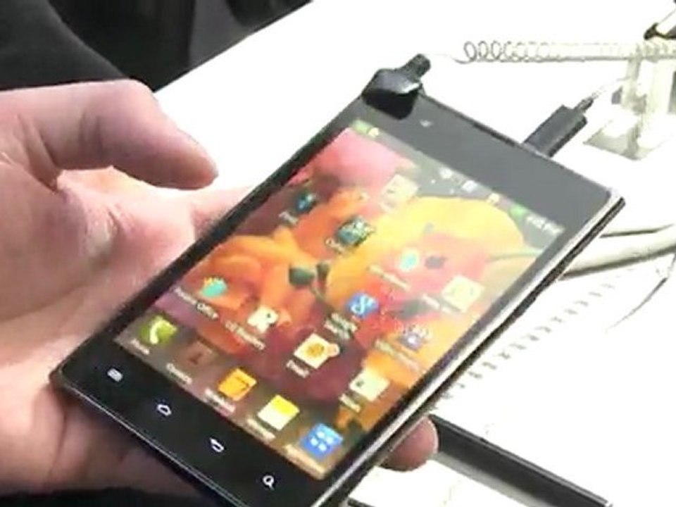 MWC 2012 - LG Optimus VU