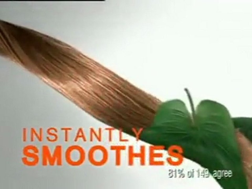 Avon_Advance_Techniques_Lotus_Shield_Commercial_ft_Izabel_Goulart_2010139