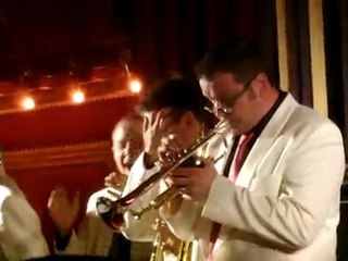 Choo Choo Cha Boogie - Slammers Maximum Jive Band