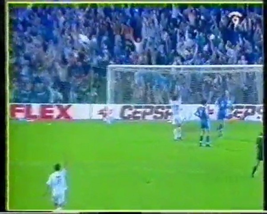1993.10.20: Valencia CF 3 - 1 Karlsruhe SV (Resumen)