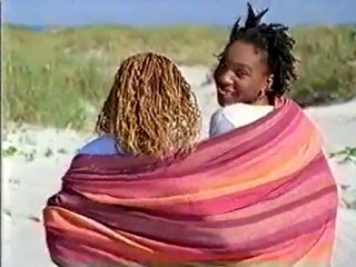 Avon commercial with Venus and Serena Williams 201