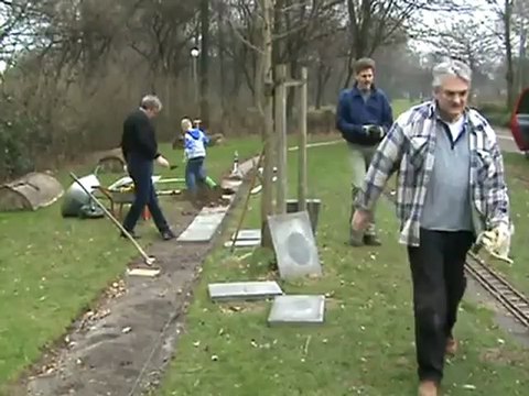 Arbeitstrupp Dampfbahn Leverkusen und das dritte Gleis