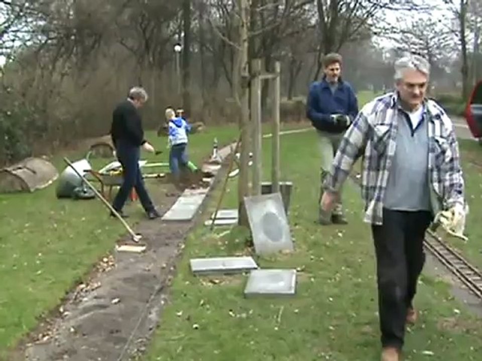 Arbeitstrupp Dampfbahn Leverkusen und das dritte Gleis