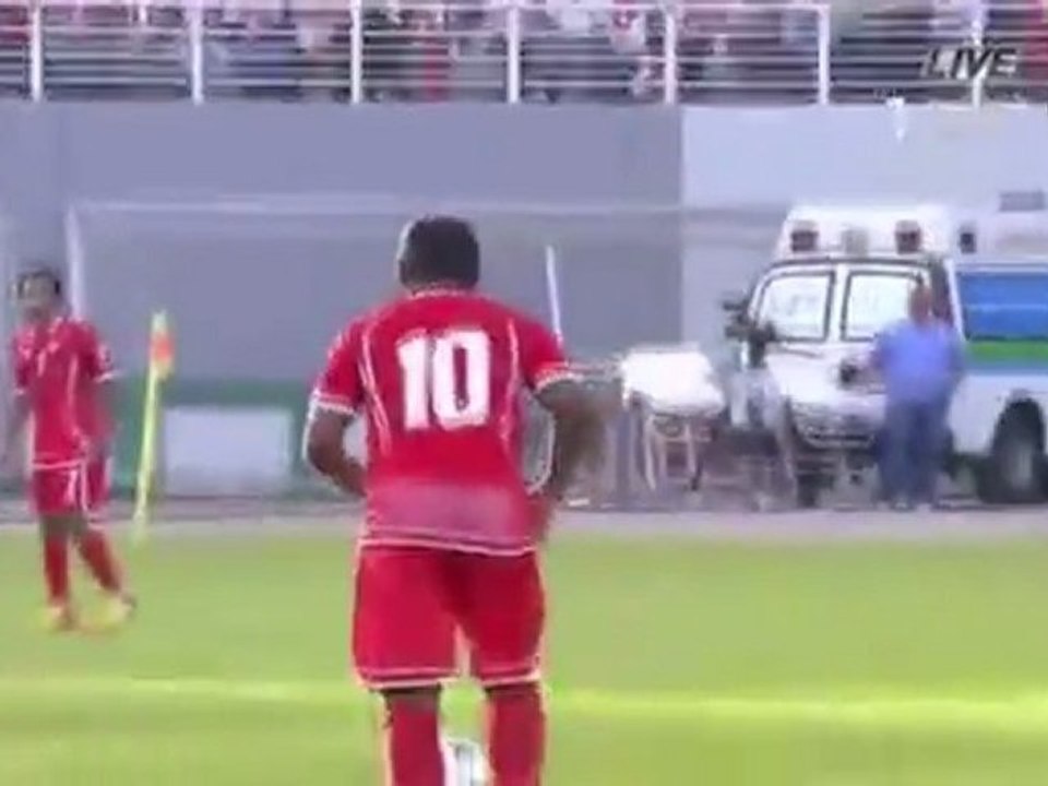 Le coup franc supersonique d'Ismail Matar !