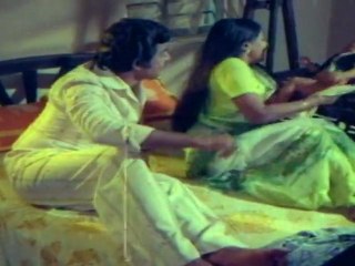 Kodallu Vastunnaru Jagratha - Toli Ratiri Meeradigina Prasnaku