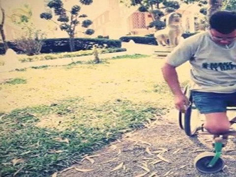 Juanes y Casillas se arremangan la pierna contra las minas antipersona