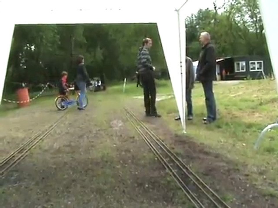 Baureihe 'U'  verläßt Bhf DBC Sprockhoevel mit Publikumszug