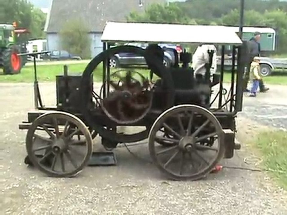 Lanz Bulldog und Standlokomobile mit Deutz E12/d Gasöl - Normalbenzin Motor von 1907 auf Eigenbaufahrgestell 03
