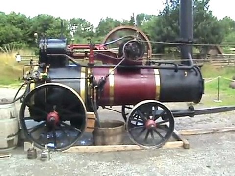 Lokomobilbetriebenes Dampfsägewerk beim Dampftreffen in Lindlar