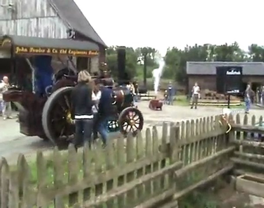 Dampflokomobil in Lindlar