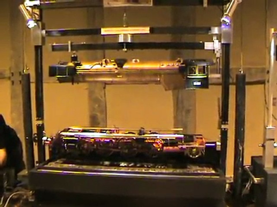 Selbstzerlegende Dampflok in Lindlar