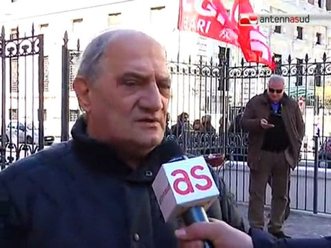 TG 01.03.12 I lavoratori della Fondazione Petruzzelli: Situazione drammatica!