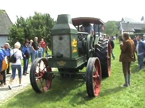 Rumely Oil Pull wird erneut angeschmissen