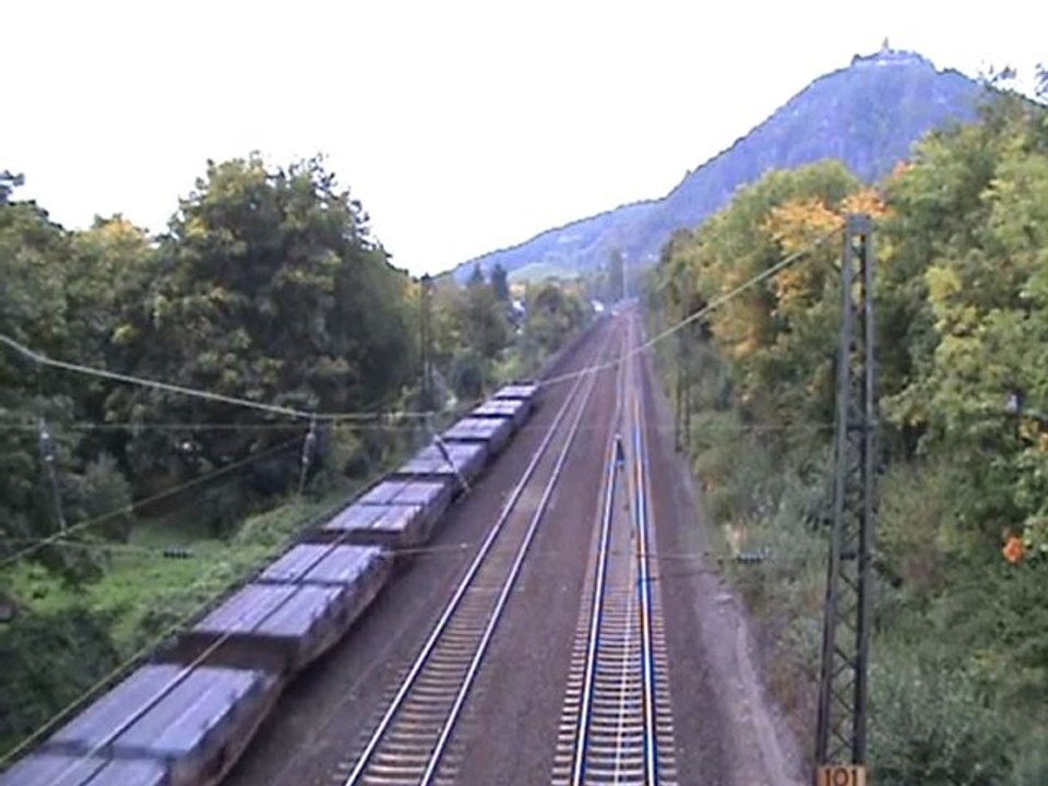 BR155 mit Güterzug nach Süden
