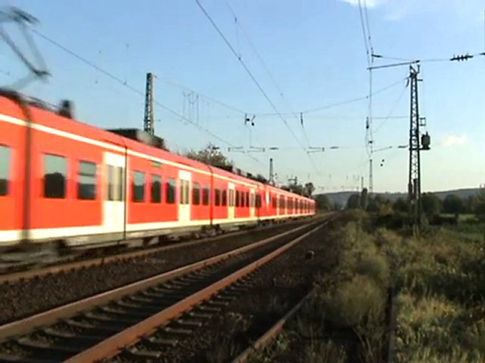 BR 425 von Linz am Rhein kommend in Richtung Bad Honnef bei der Rheinbreitbacher Kurve