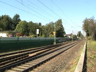 BR 101 mit Personenzug in Richtung Bonn zwischen Bonn-Bad Godesberg und Rolandswerth