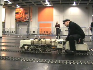 BR 01 begibt sich auf die fünf Zoll Hauptstrecke