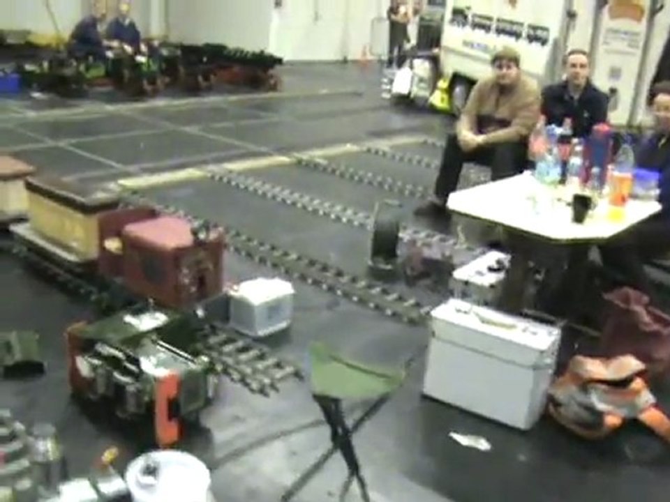 Echtdampftreffen  Köln 2008. Fragen über die Jenbach Ponys werden gestellt