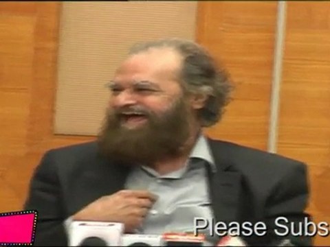 Actor Manzar Sehbai Kidding With Media At Press Conference Of Movie Ya Rab