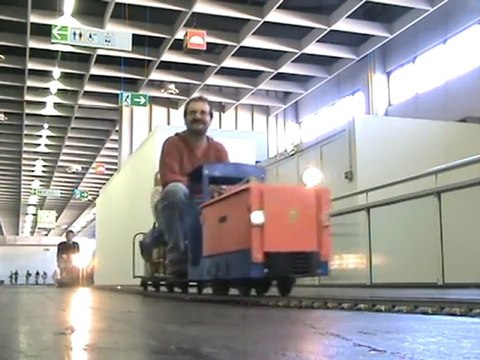 Echtdampftreffen 2008 Grubenlok und Jenbach Ponys ziehen auf der 7,25 Zoll Hauptstrecke vorüber