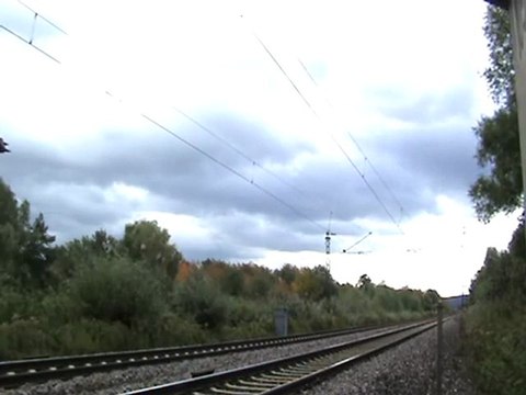 BR 185 mit Güterzug Richtung Köln-Bonn bei Rheinbreitbach