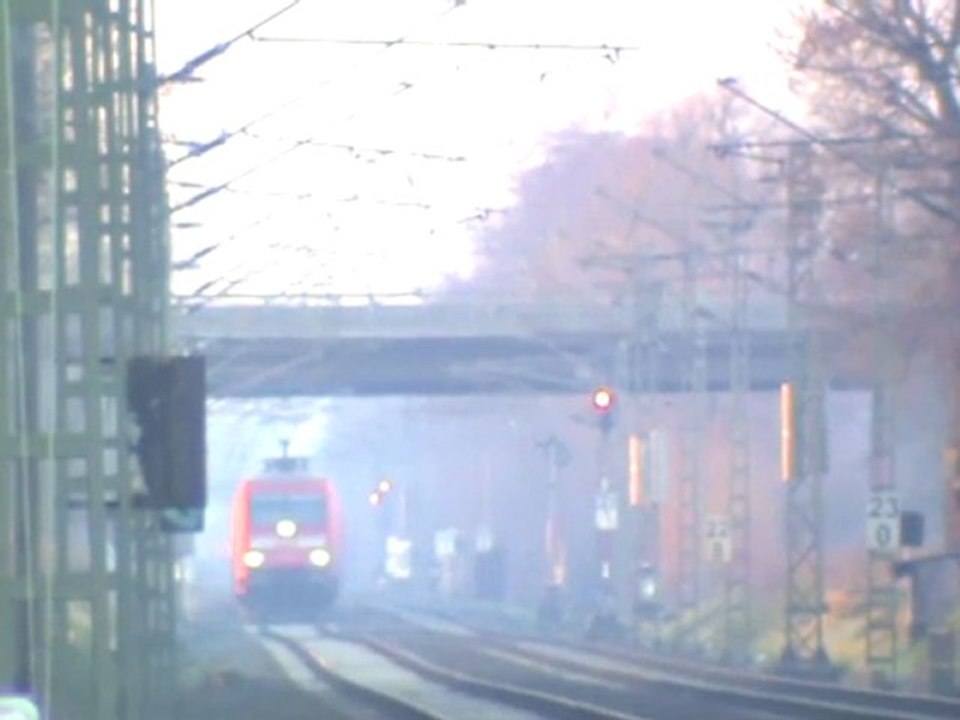 BR146 mit Dostos nach Köln und BR101 mit IC nach Bonn bei Bornheim