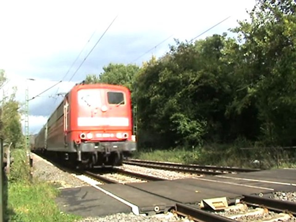BR151 mit Güterzug nach Süden bei Rheinbreitbach
